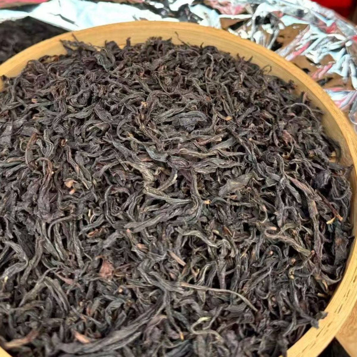 Wuyi Wild Black Tea — Honey Peach Wild King No.3 | Untamed Mountain Tea