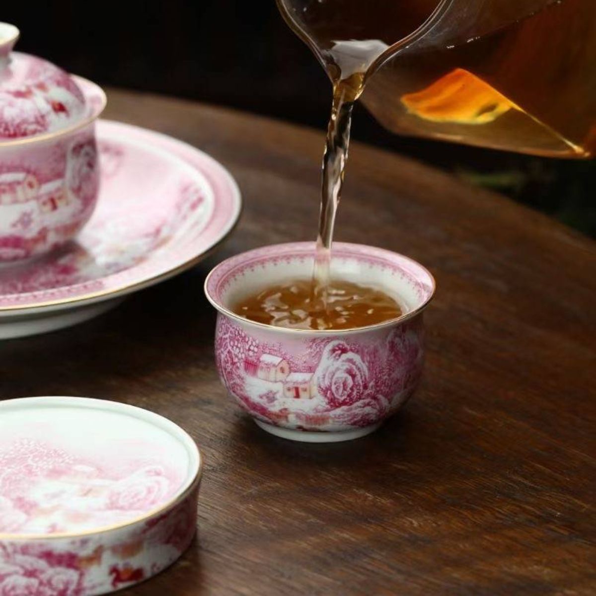 Jingdezhen Agate Ruby Red Snow Landscape Gongfu Tea Set – Overglaze Famille Rose | Gift Box | 5-Piece