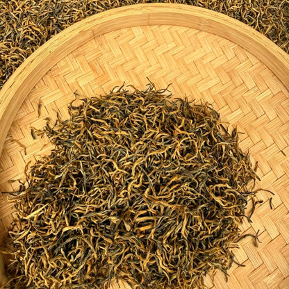 Yi Pin Jin Ya | Wuyi Single Bud Black Tea — First Flush Gold Tip, Honey Aroma & Silky Sweet Liquor