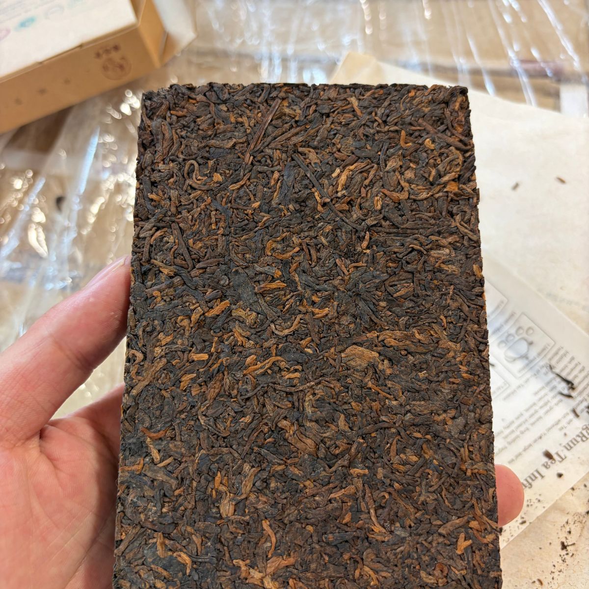 2016 Longrun Hundred Surnames Ripe Pu-erh Tea – 「Qian (錢)」 Edition 250g