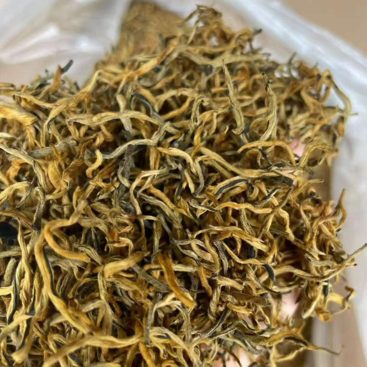 2026 Sticky Rice Aroma Golden Bud Yunnan Dian Hong Black Tea