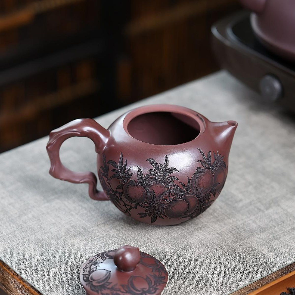 Shou Tao Bao Chun Yixing Zisha Teapot – Original Mine Red Clay (650cc)