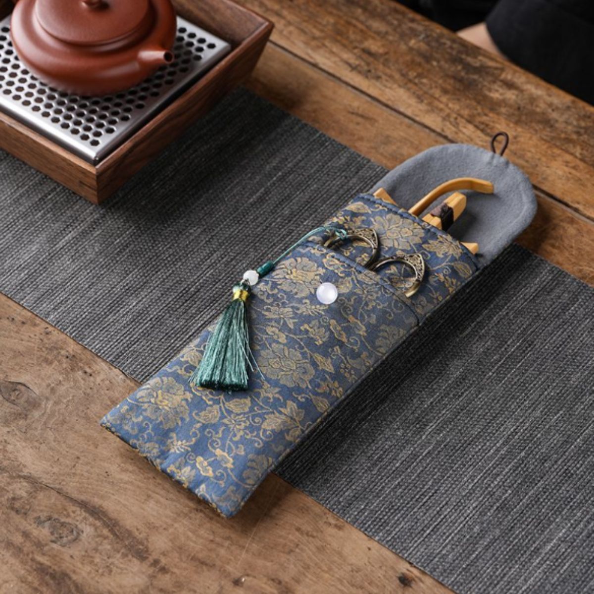 Zen Tea Ceremony Tool Set - 6-Piece Bamboo & Alloy Tea Utensil Kit with Storage Bag