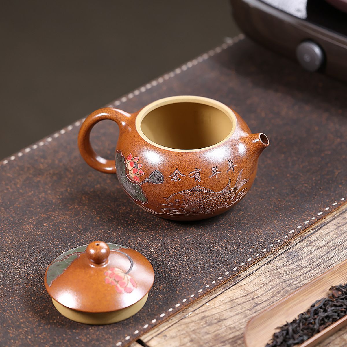 Hexiang Xishi Yixing Teapot & Master Cup Set — Fire-Glazed Golden Duanni, 450ml | Gift Set