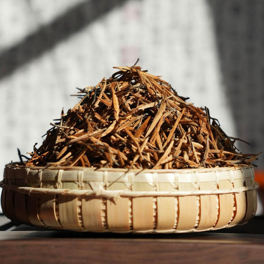 Yunnan Dian Hong Da Jin Zhen — Premium Golden Needle Black Tea | Honey, Malt & Rare Single-Bud Craft