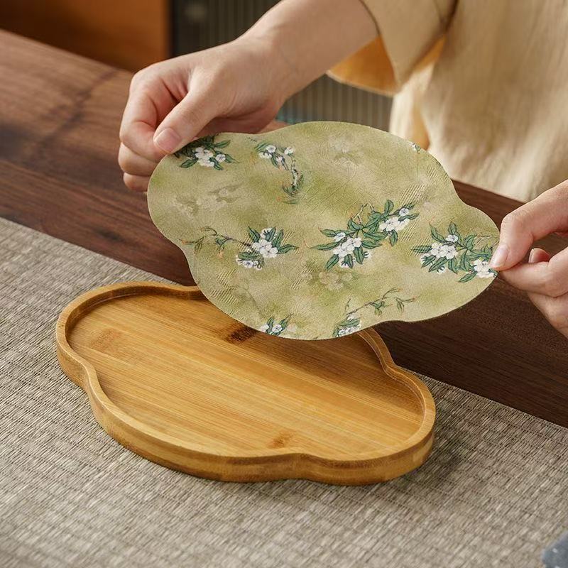 Bamboo Dry Brewing Tea Tray with Embroidered Cloth – 3 Shapes (Gourd / Begonia / Cloud)
