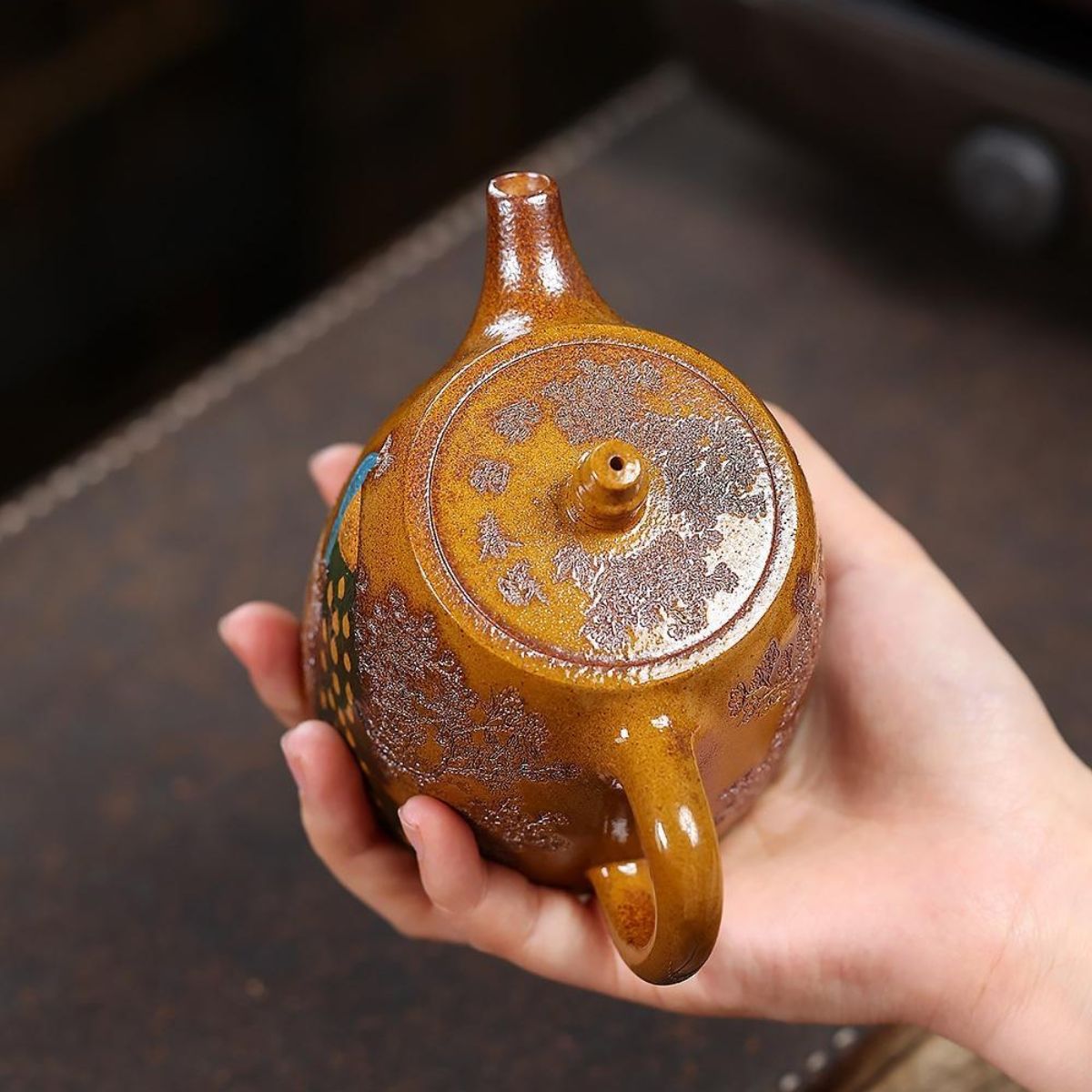 Que Yue Chun Ting Han Duo Yixing Teapot | Raw Golden Duan Ni Clay | Handcrafted 280ml