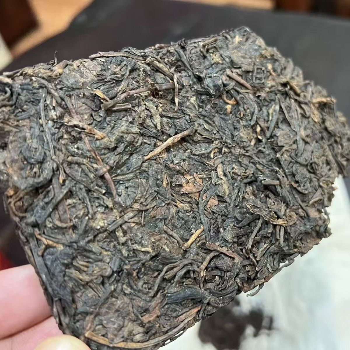 1990s Traditional Farmhouse Liubao Tea Brick (250g) – Aged & Mellow