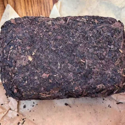 2001 Aged Kangzhuan Tibetan Tea Brick (500g) – 23‑Year Mellow & Mineral‑Rich