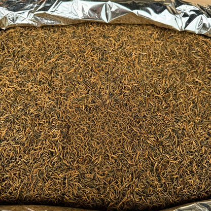 Yi Pin Jin Ya | Wuyi Single Bud Black Tea — First Flush Gold Tip, Honey Aroma & Silky Sweet Liquor