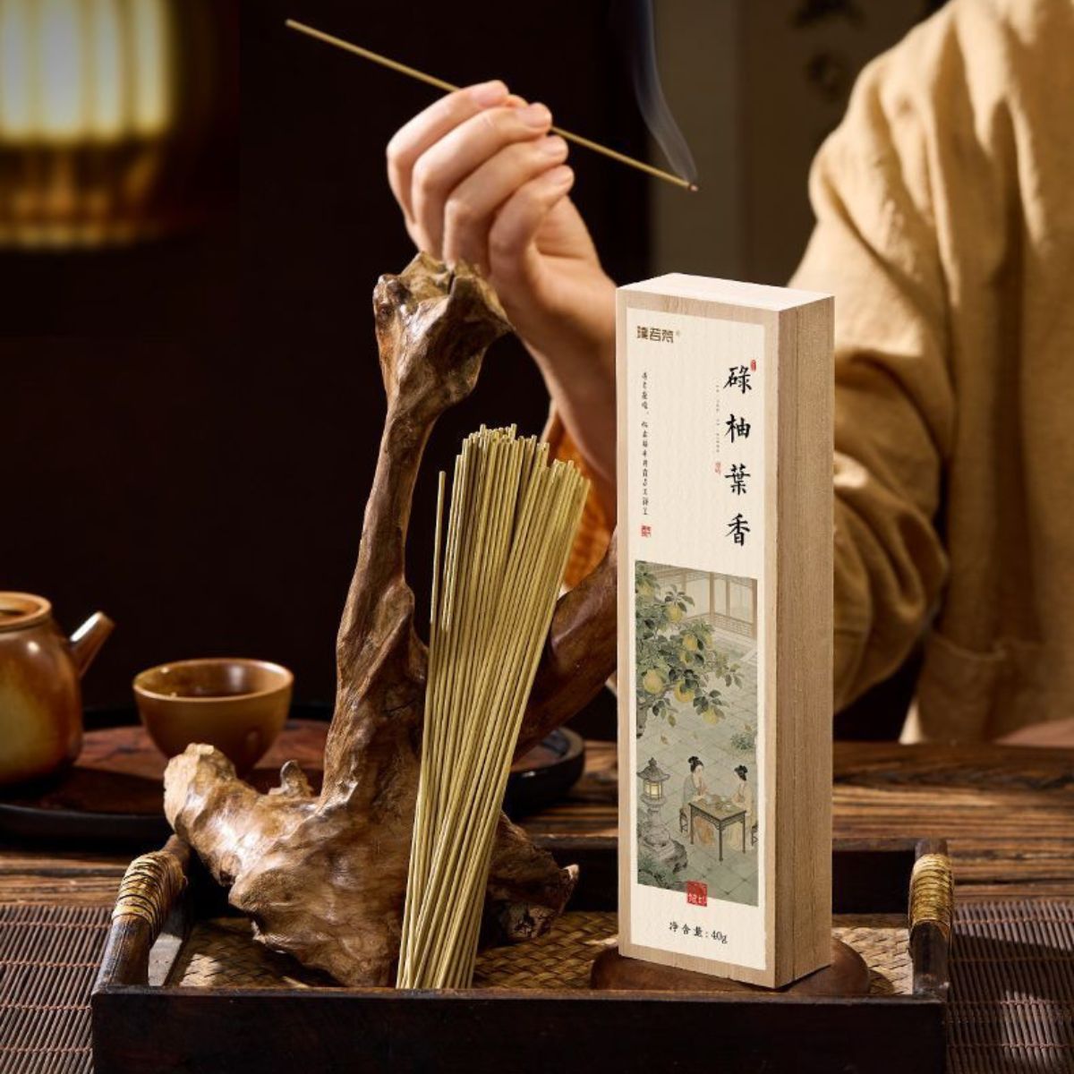 Luyou Leaf | Natural Pomelo Leaf, Agarwood & Frankincense Incense | Lingnan Heritage | 40g
