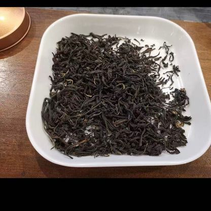 Yunnan Dianhong Honey Black Tea Premium 2025 - Golden Needle