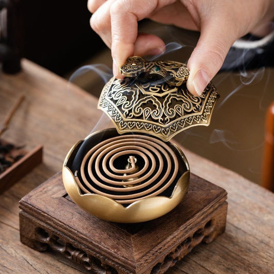 Ruyi Coil Incense Burner Gift Set – Brass | 3 Fragrances (Sandalwood, Agarwood & Mugwort, 40 Coils Each)