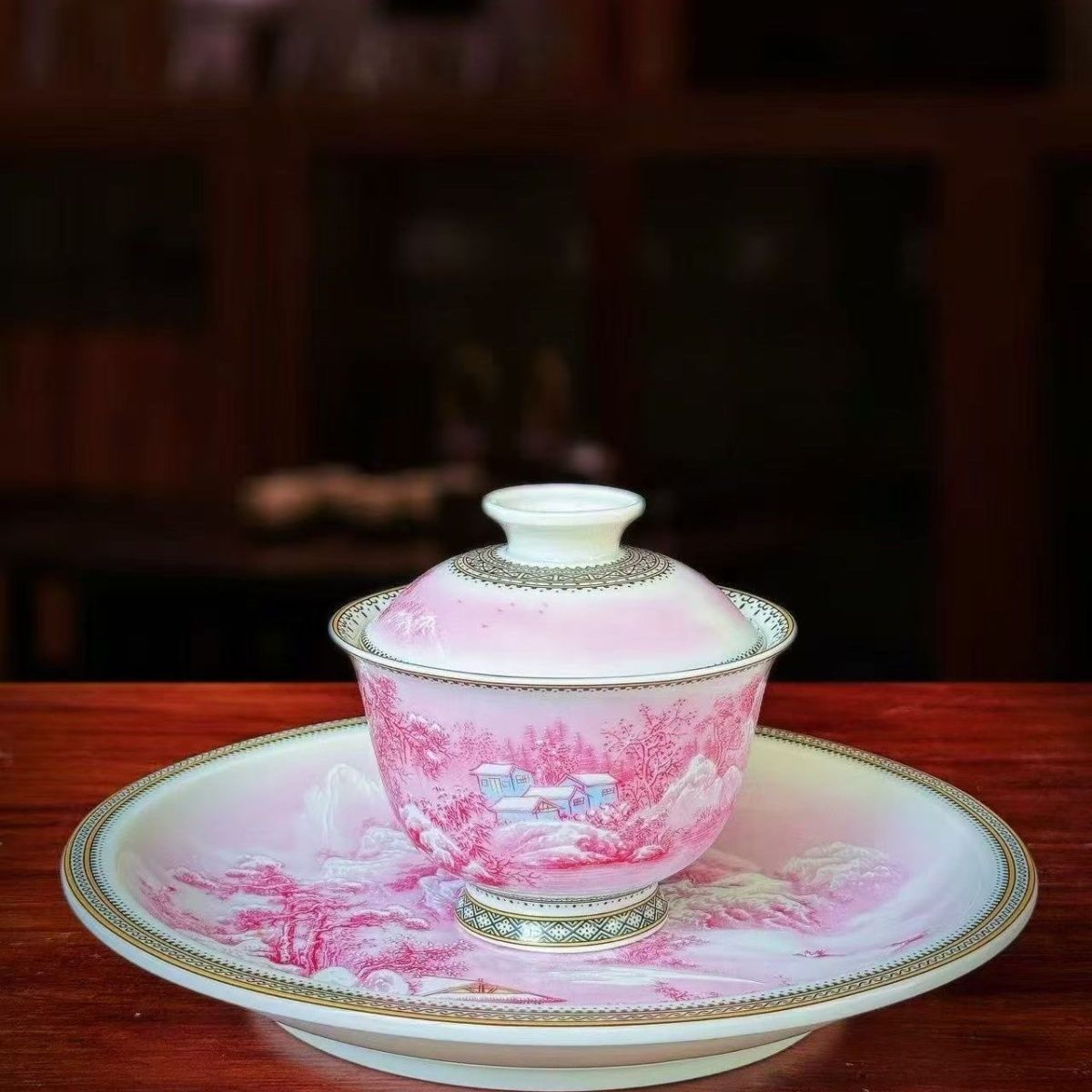 Jingdezhen Carmine Red Snow Landscape Gongfu Tea Set – Yanzhihong | Gift Box | 5-Piece