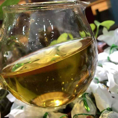 Mansong Imperial Tribute Dragon Pearl Sheng Puerh 2021 - 8g per Pearl