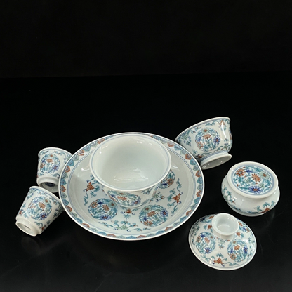 Jingdezhen Handcrafted Doucai Twining Daisy Gongfu Tea Set – Vintage Chinese Style | 6-Piece Gift Box