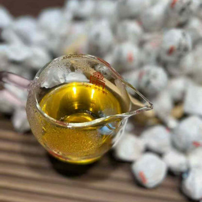 Lao Banzhang Dragon Pearl Sheng Puerh Tea - 8g per Pearl