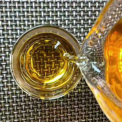 Zhongguo Hong – Premium Yunnan Dian Hong Black Tea | Five-Aroma Special Grade
