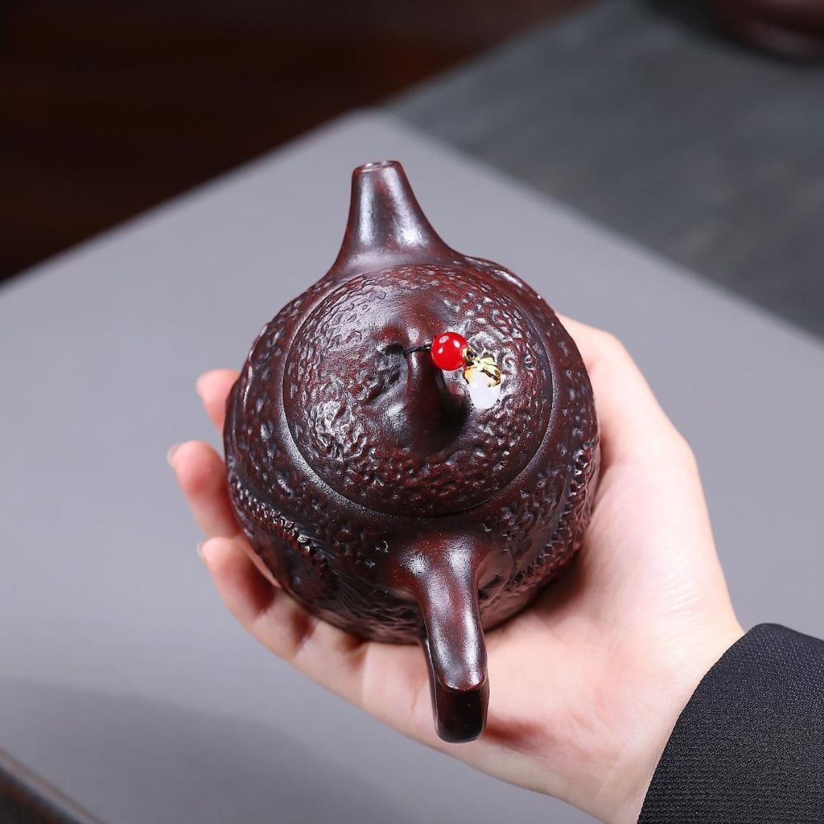 Yin Long Qin Quan Yixing Teapot | Raw Tie Xue Hong Sha Iron-Red Clay | Handcrafted 260ml