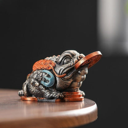 Sandstone Golden Toad Tea Pet Figurine