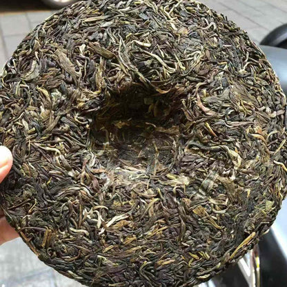 Mangfei Pure Material Ancient Tree Sheng Puerh Tea Cake 2021 - 357g Lincang