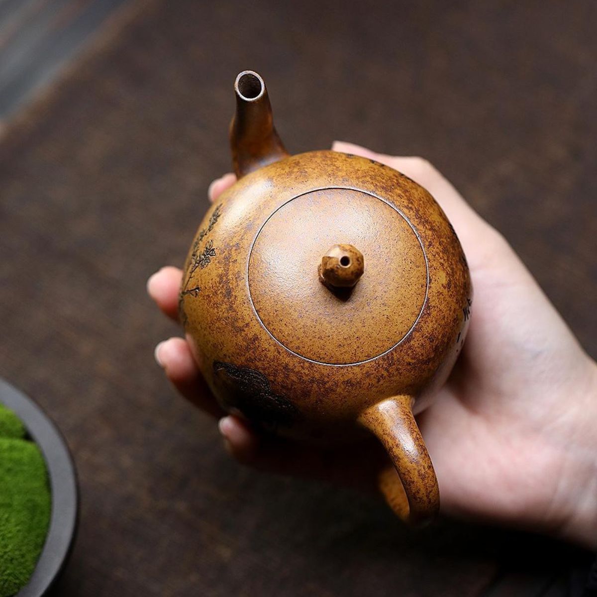 Yixing Purple Clay Teapot 260ml - Wood-Fired Yu Mei Ren Poppy Design Zisha Tea Pot