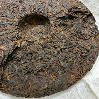 Fuhai Hemei Shou Puerh Tea Cake 2021 - 357g Classic Menghai Flavor