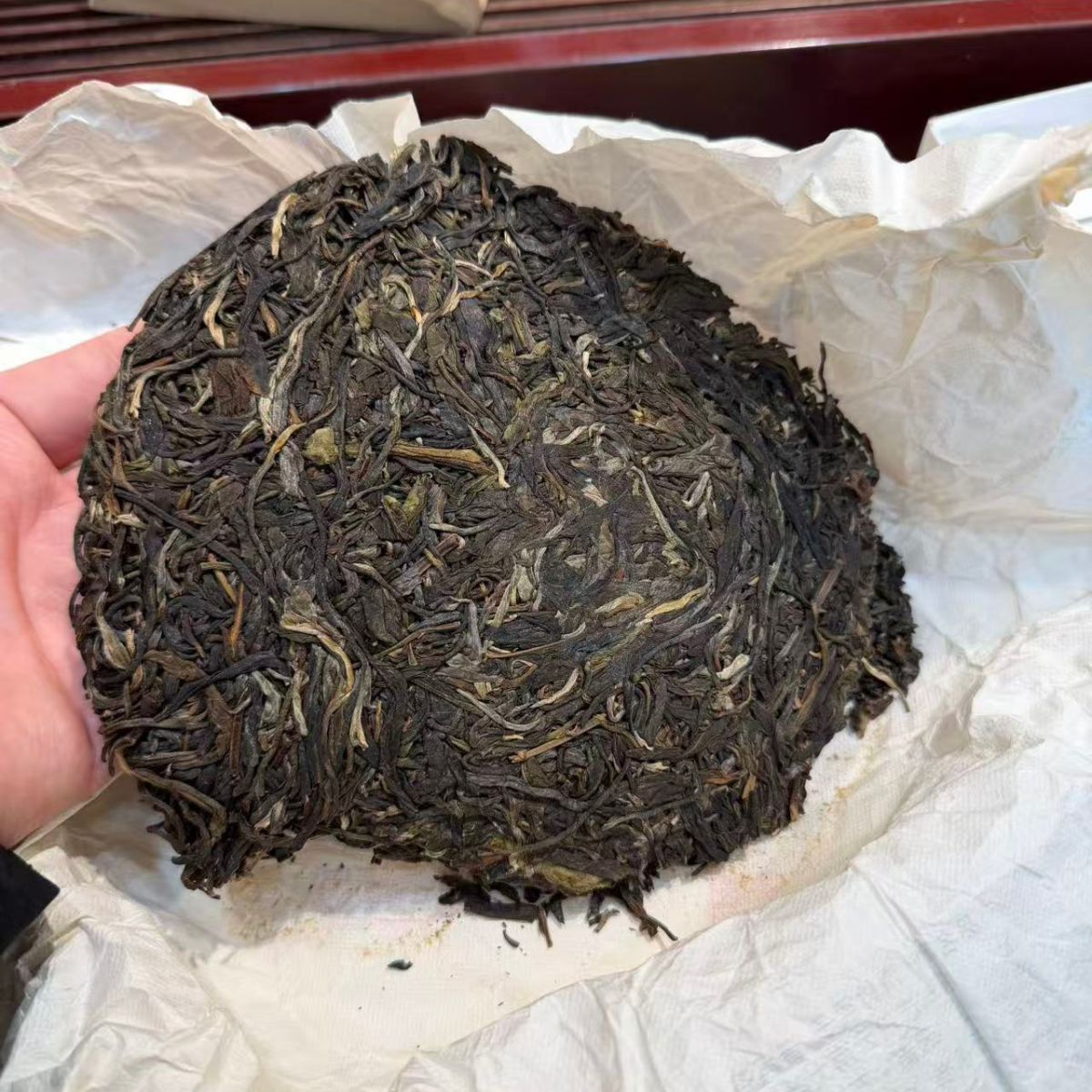 Huazhuliangzi Ancient Tree Sheng Puerh Tea Cake 2022 - 357g