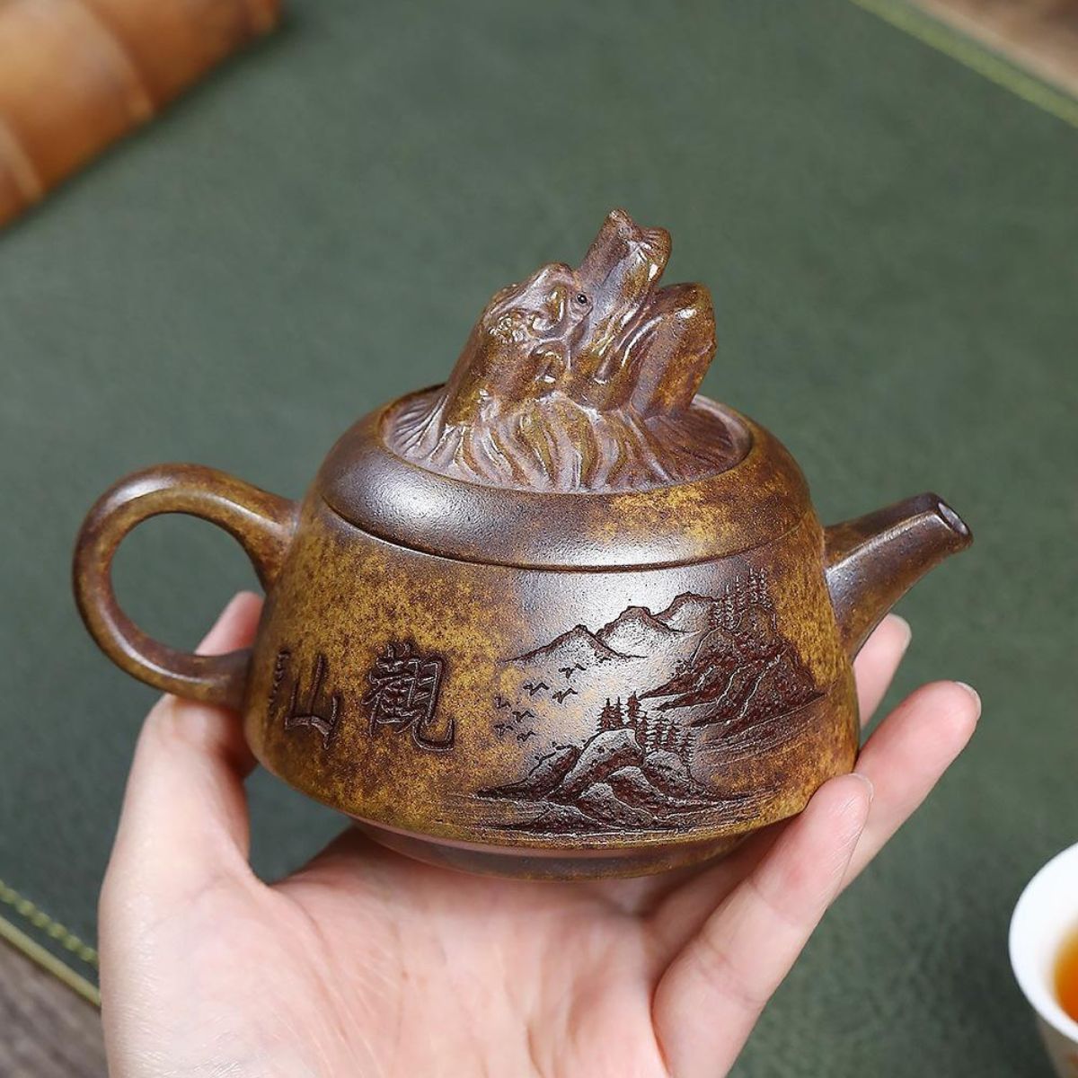 Yixing Purple Clay Teapot 250ml - Handmade Zisha Gongfu Tea Pot with High-Fired Duan Ni Clay
