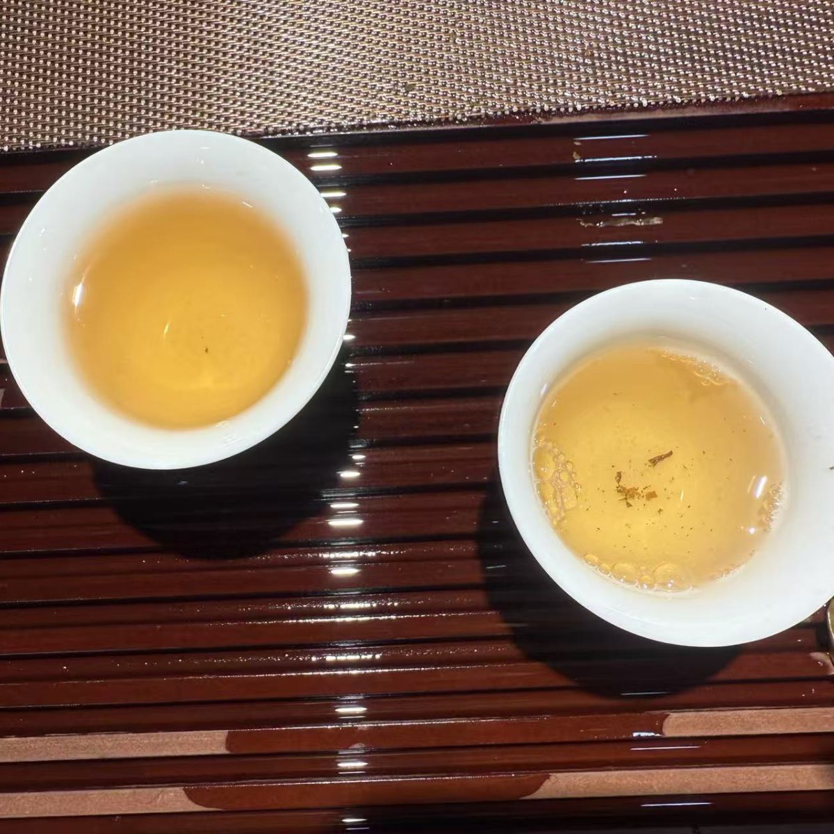 2017  Lao Man'E Raw Pu-erh 357g – Wild Ancient Tree Tea Powerful Qi & Lingering Sweetness