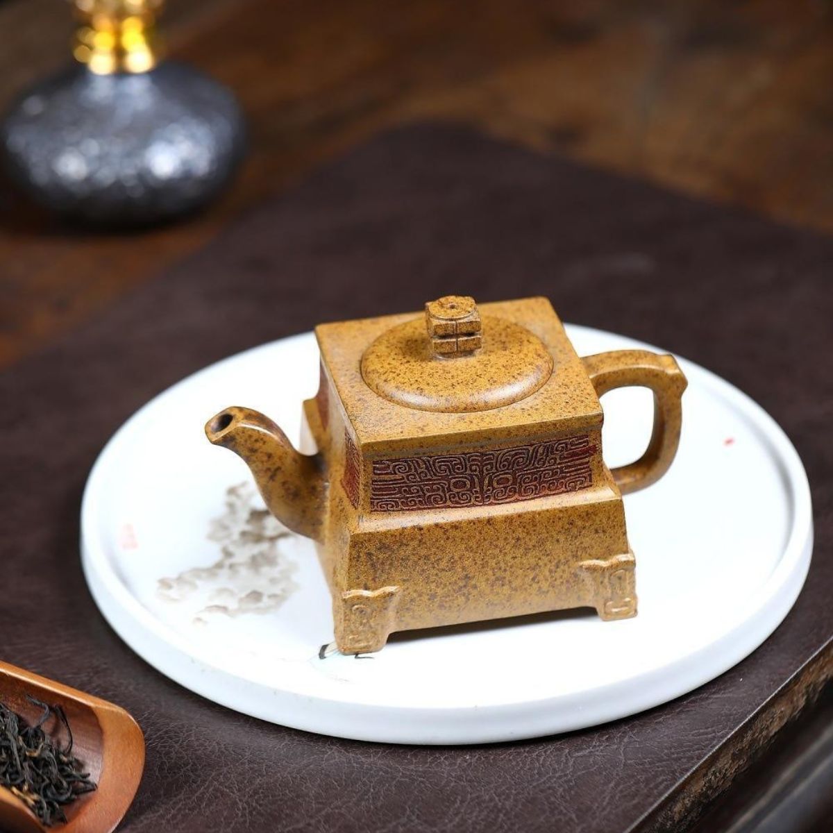 Dragon Bone Square Vessel Yixing Teapot - Wood-Fired Longgu Golden Sand 260ml