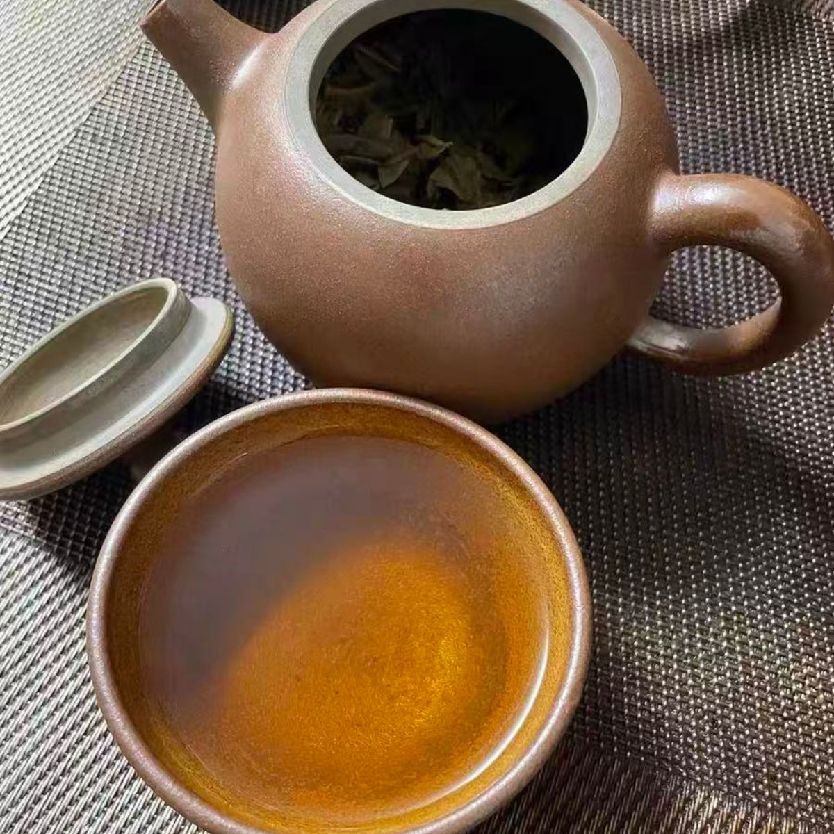 2021 "Old Comrade" 9968 Raw Pu-erh Brick (250g) – Menghai Mountain Smoke & Honey Aroma