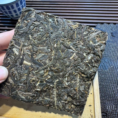 2021 Yiwu Mahei Raw Pu‑erh Brick – 200g