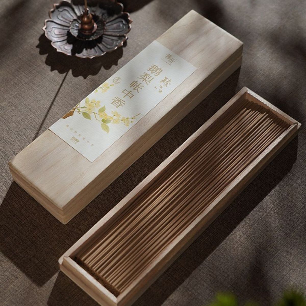 Puyun | Goose Pear & Agarwood Natural Incense Sticks | Intangible Cultural Heritage | 50g / 21cm