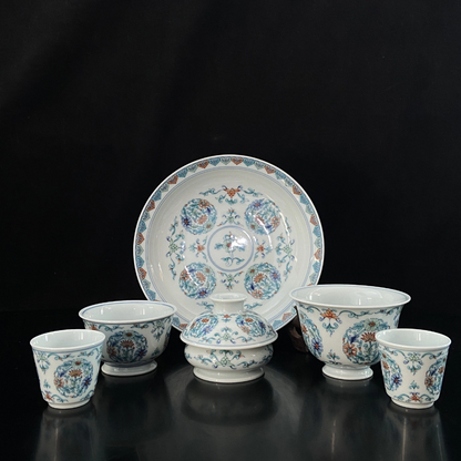 Jingdezhen Handcrafted Doucai Twining Daisy Gongfu Tea Set – Vintage Chinese Style | 6-Piece Gift Box