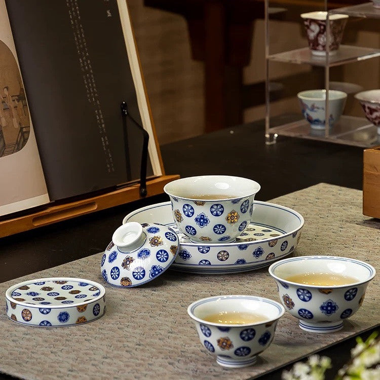 Jingdezhen Gold-Traced Pi Qiu Gongfu Tea Set – 5-Piece Gift Box | Qicheng Tang