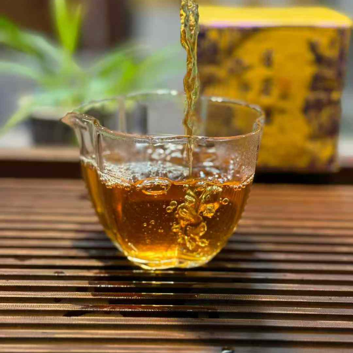 Bohетang Golden Brick Sheng Puerh Tea 2022 - 400g Premium