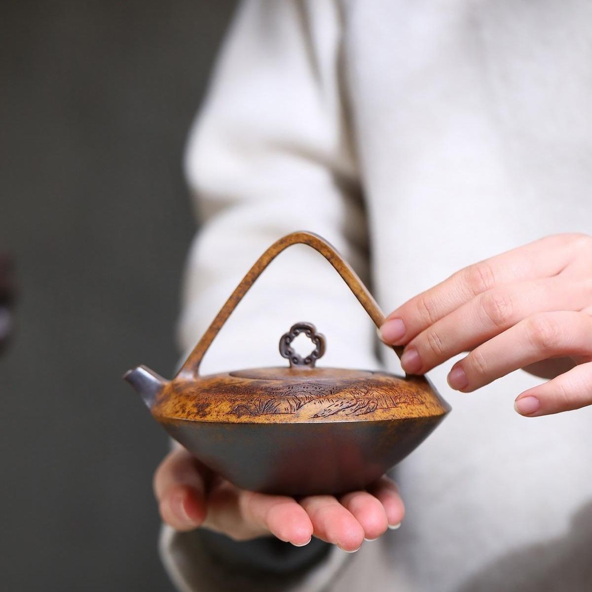 Buddha Lamp Handled Yixing Teapot - Longgu Golden Sand Clay 220ml