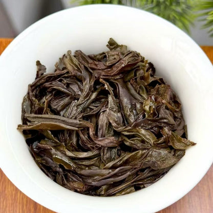 Chixia Yan Rougui | Wuyi Zhengyan Rock Oolong — Bold Cinnamon, Smooth & Deeply Mineral