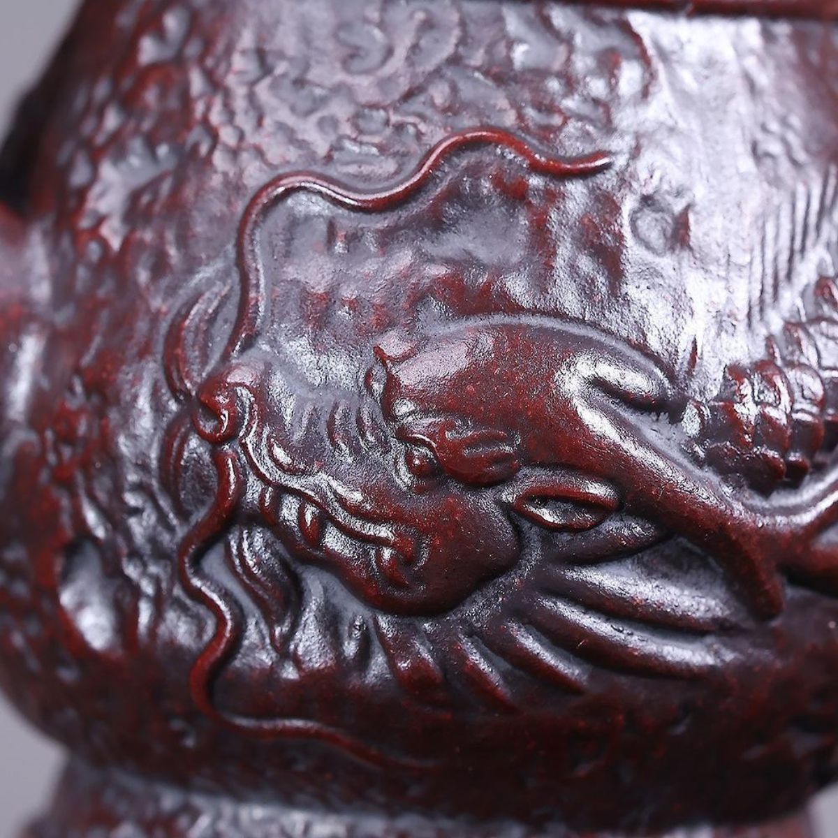 Yin Long Jin Zun Yixing Teapot | Raw Tie Xue Hong Sha Iron-Red Clay | Handcrafted 390ml
