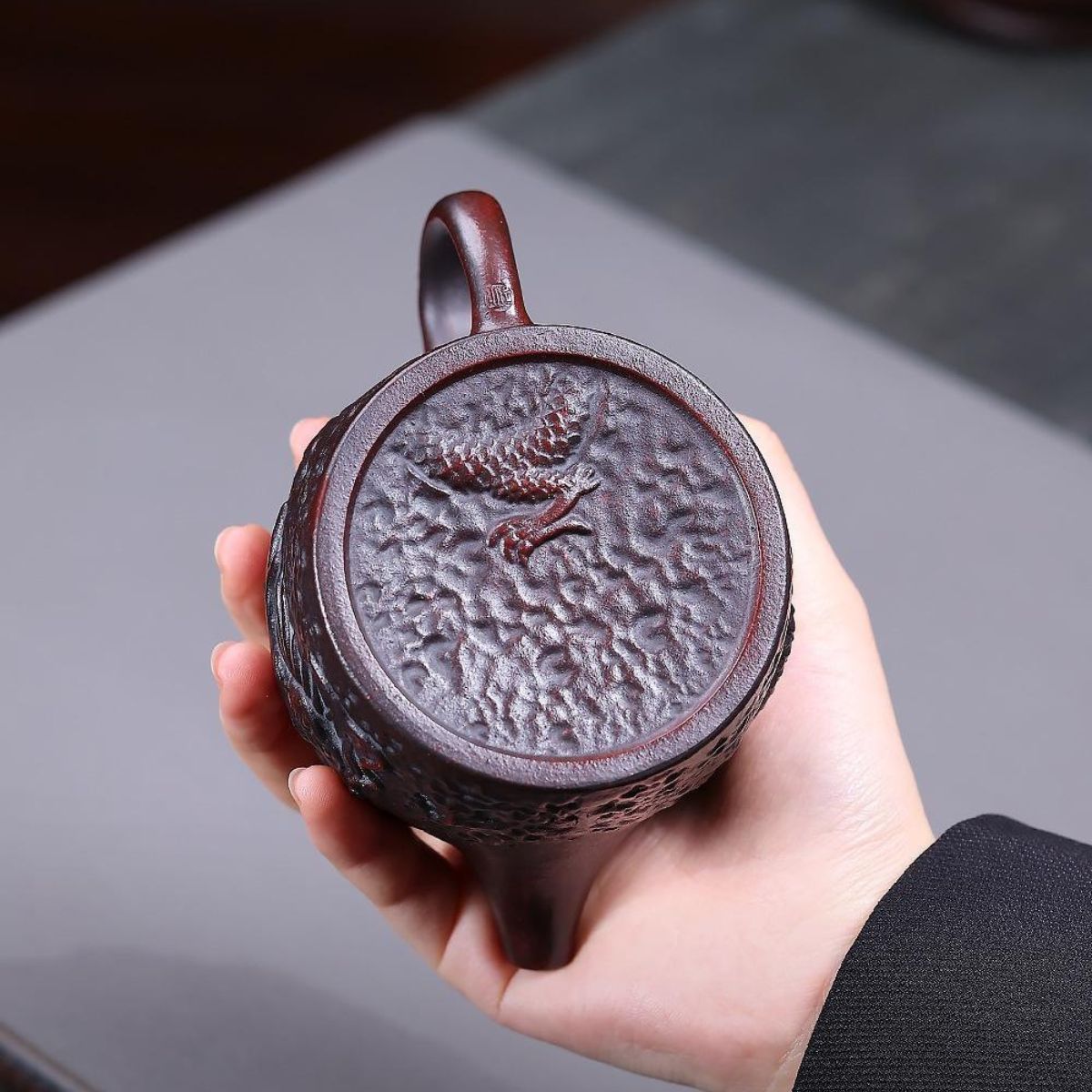 Yin Long Qin Quan Yixing Teapot | Raw Tie Xue Hong Sha Iron-Red Clay | Handcrafted 260ml