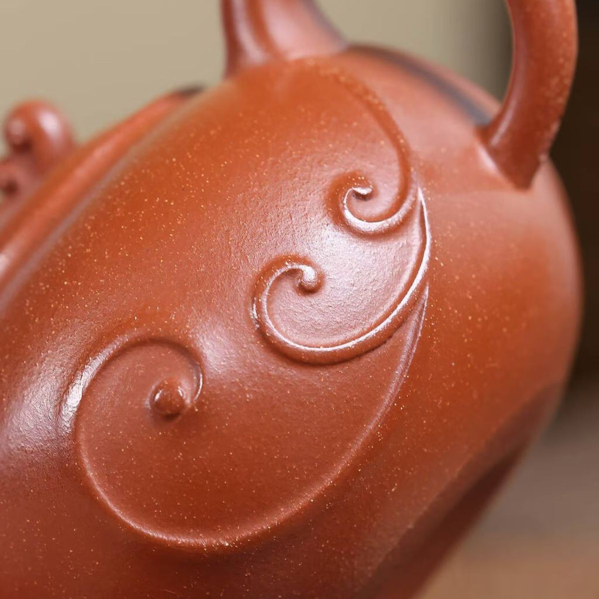 Chengfeng Polang Yixing Teapot — Handcrafted Jiangpo Clay, 220ml | Gift Set