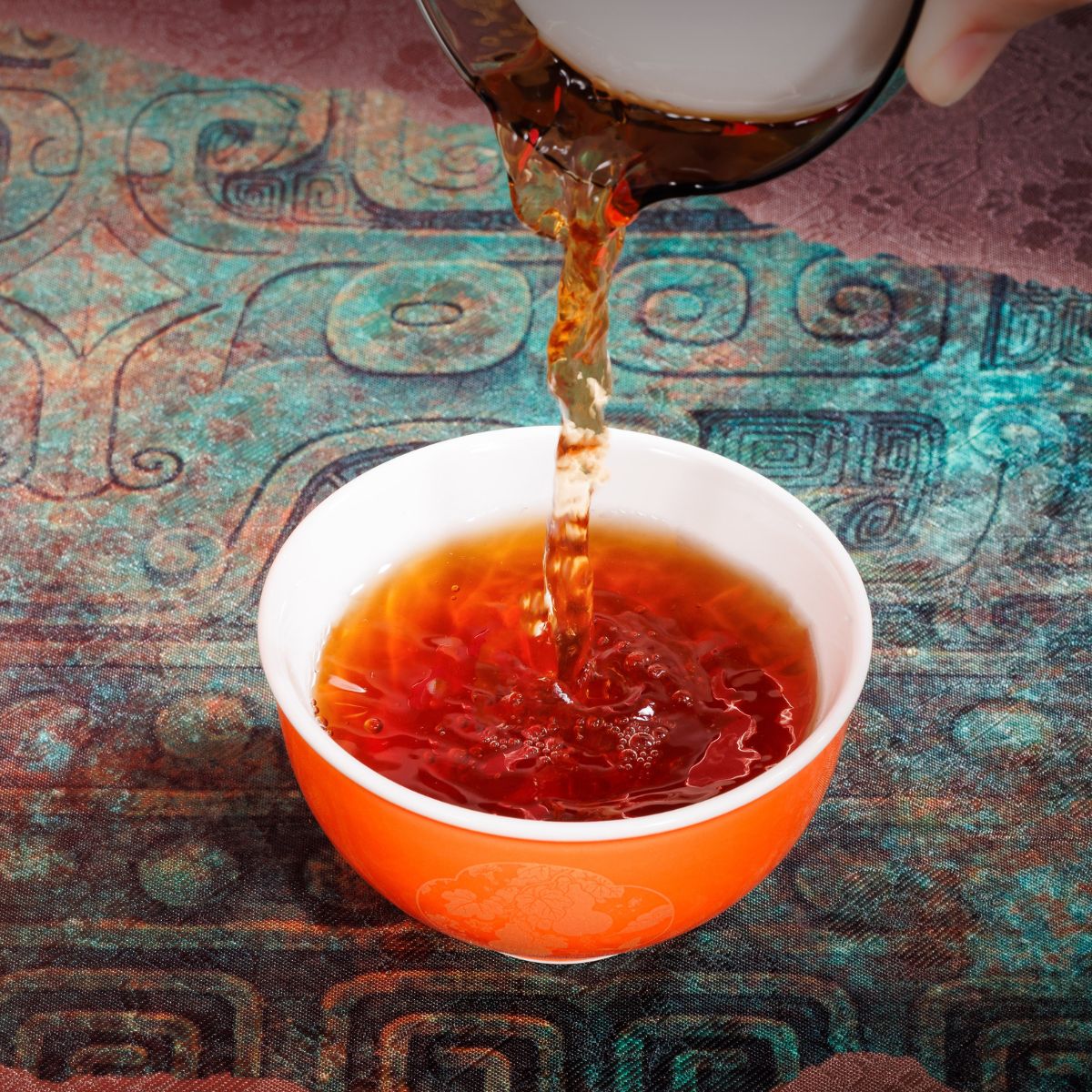 Award-Winning Da Hong Pao Gift Box | Wuyi Rock Oolong with Portable Tea Set