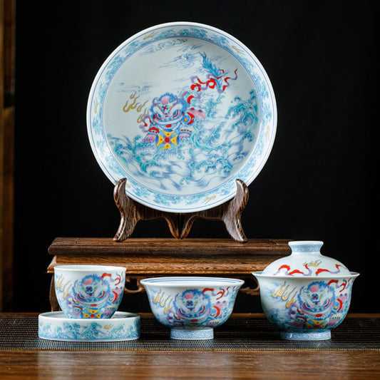 Jingdezhen Doucai Awakening Lion Gongfu Tea Set – 5-Piece Gift Box | Qicheng Tang