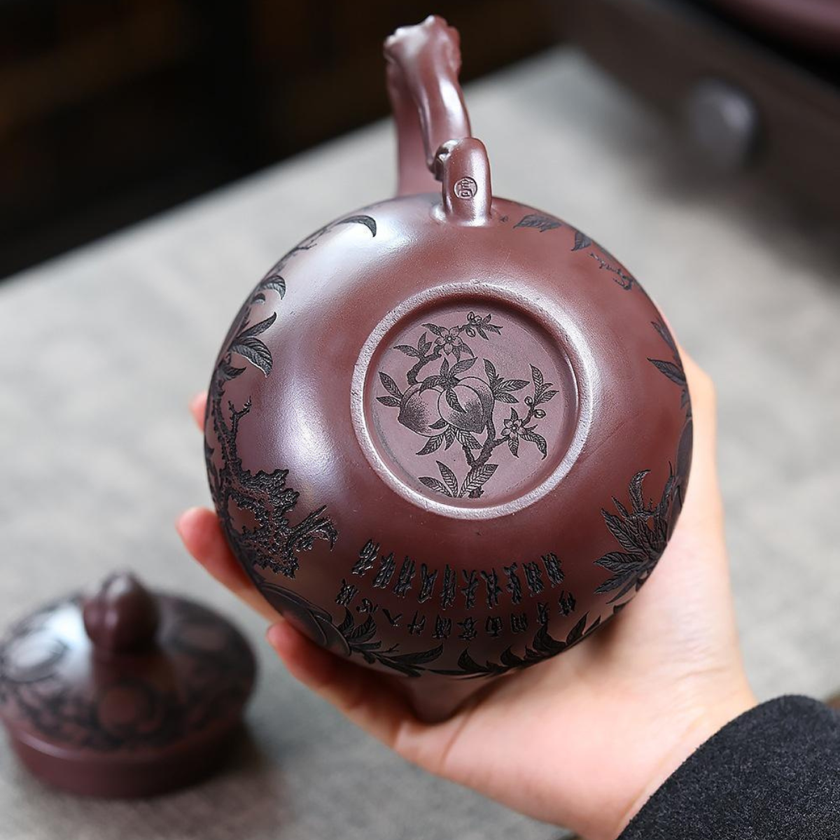 Shou Tao Bao Chun Yixing Zisha Teapot – Original Mine Red Clay (650cc)