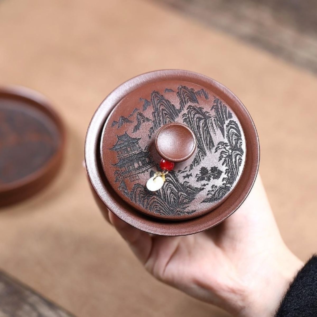 Yixing Purple Clay Gaiwan "Mountain View" 200ml - Di Cao Qing Clay Three-Piece Set