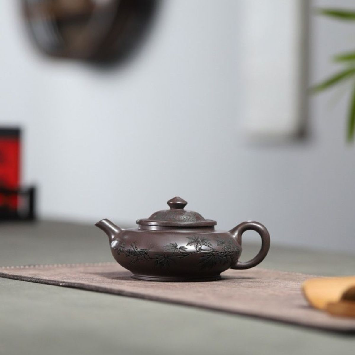 Fei Huang Teng Da Yixing Tea Set | Chi Long Xue Sha Red Dragon Clay | Teapot & 2 Cups