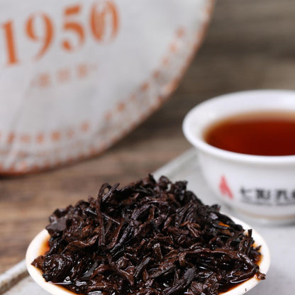 Vintage 1950s Style Ripe Pu-Erh Tea Cake – 357g Fermented Shou Cha | Smooth & Earthy | Limited Replica Edition