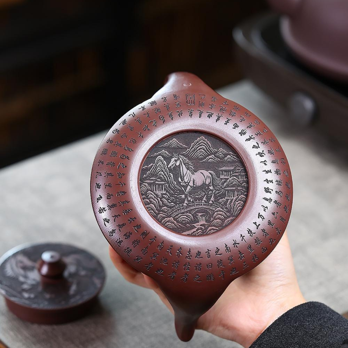 Ma Dao Cheng Gong Qu Hu Yixing Zisha Teapot – Original Mine Red Clay