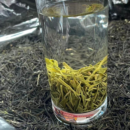 Jasmine Mei Ren — Rich Aroma Jasmine Scented Tea | Fragrance Locked Deep in the Leaf, No Petals Needed